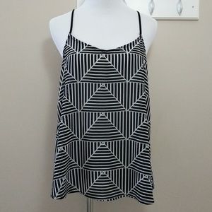 B&W sheer geometric print flowy tank top